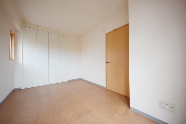 キングホームズ1番館の物件内観写真